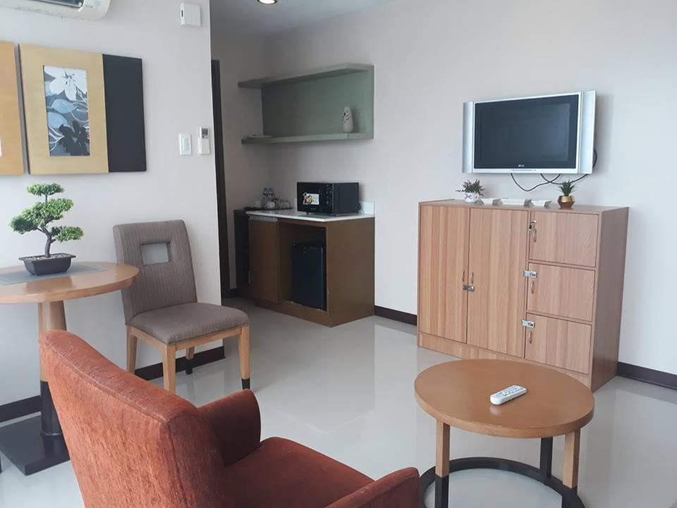 One Tagaytay Place Private Residences Tagaytay City Εξωτερικό φωτογραφία
